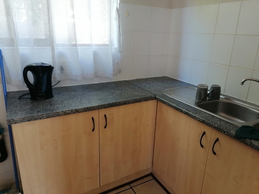 2 Bedroom Property for Sale in Langenhovenpark Free State